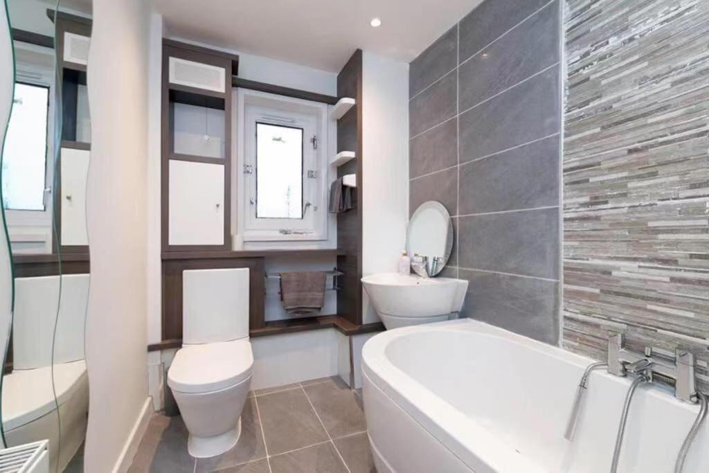 Light-Luxury Flat Apartment Glasgow Exterior photo
